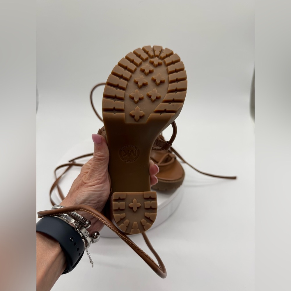 New! Michael Kors Vero Leather Platform Sandal Sz 7.5 $195 - Picture 6 of 6